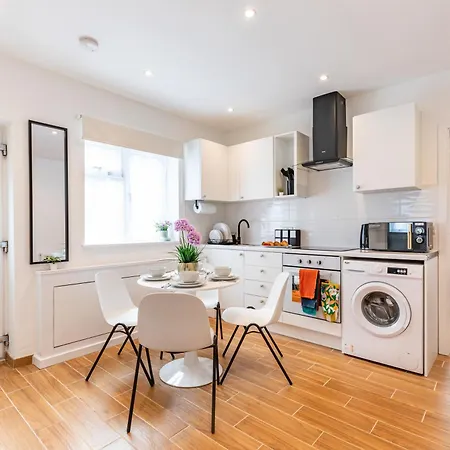 Appartement Stylish 2Br Flat Woolwich London